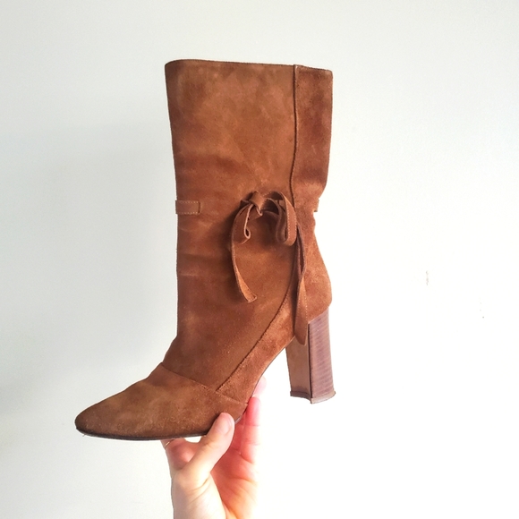 Gorgeous cognac suede boots! AUTH Manolos! - Picture 1 of 6